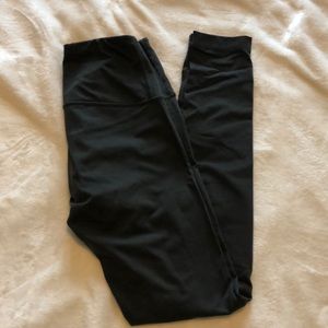 Size xs dark grey 90 degree leggings
